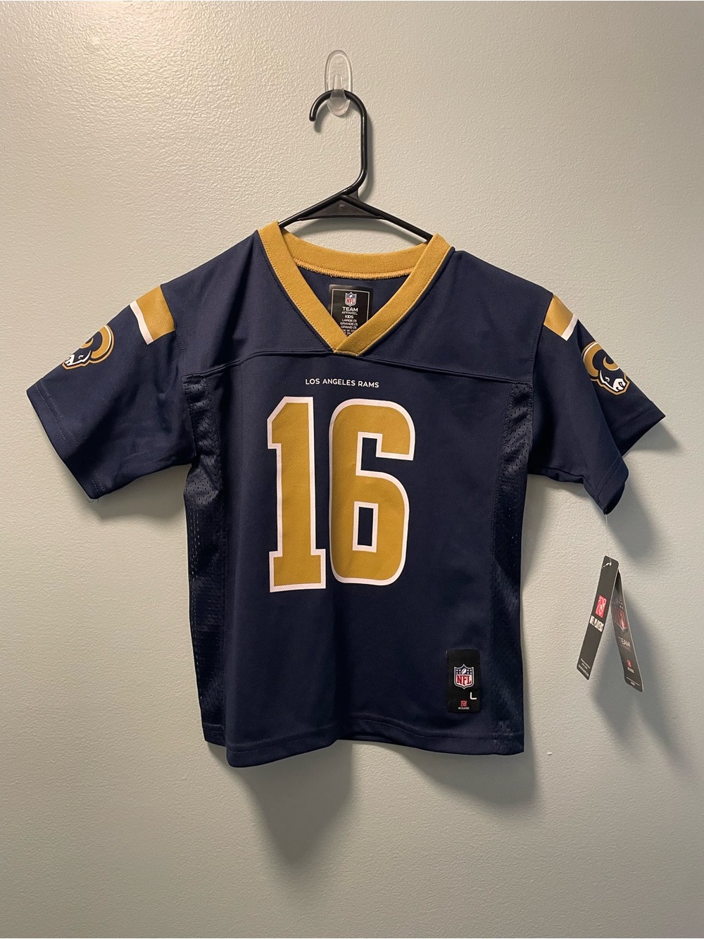 NWT NFL Team Apparel Jared Goff LA Rams #16 Kids Jersey Size Large (7)